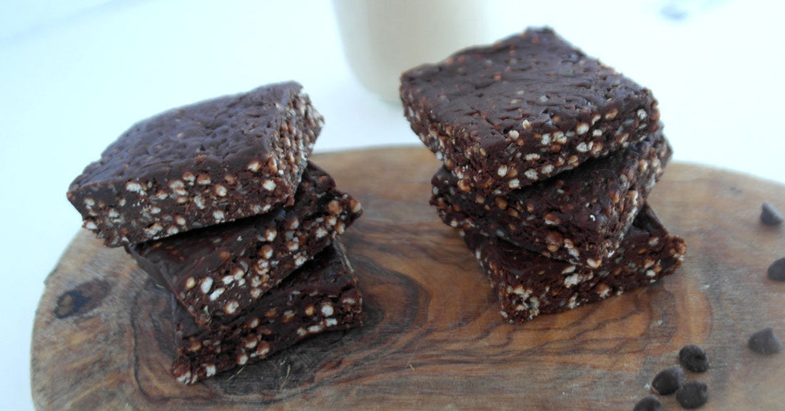 Carrés croustillants au chocolat sans cuisson - La Boite à Grains