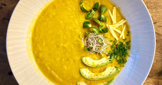 Potage Détox aux Légumes Racines - La Boite à Grains