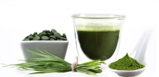 Spiruline et ses bienfaits sur la peau (Les vitamines vertes) - La Boite à Grains