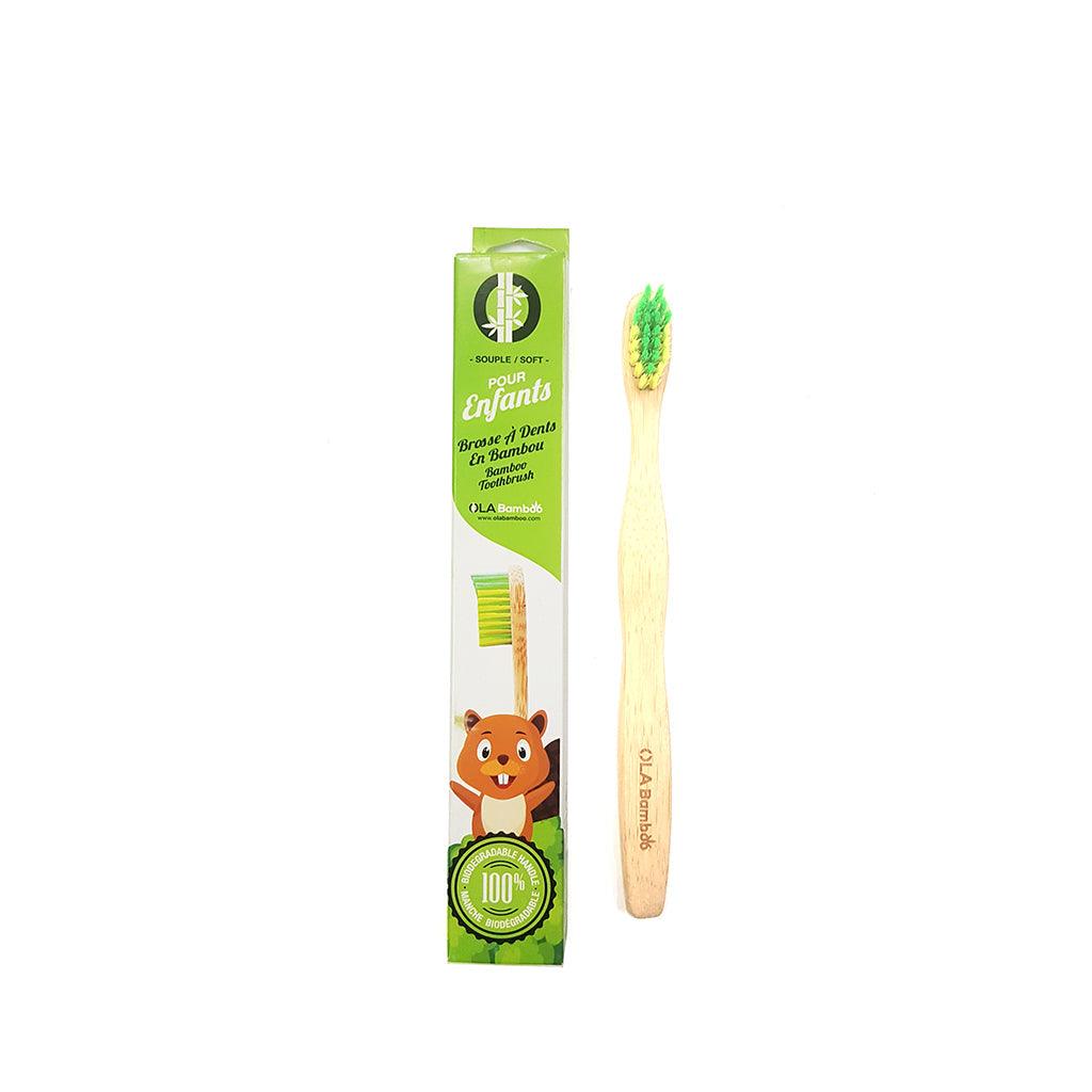 Brosse à Dents en Bambou Souple Pour Enfants OLA Bamboo - La Boite à Grains