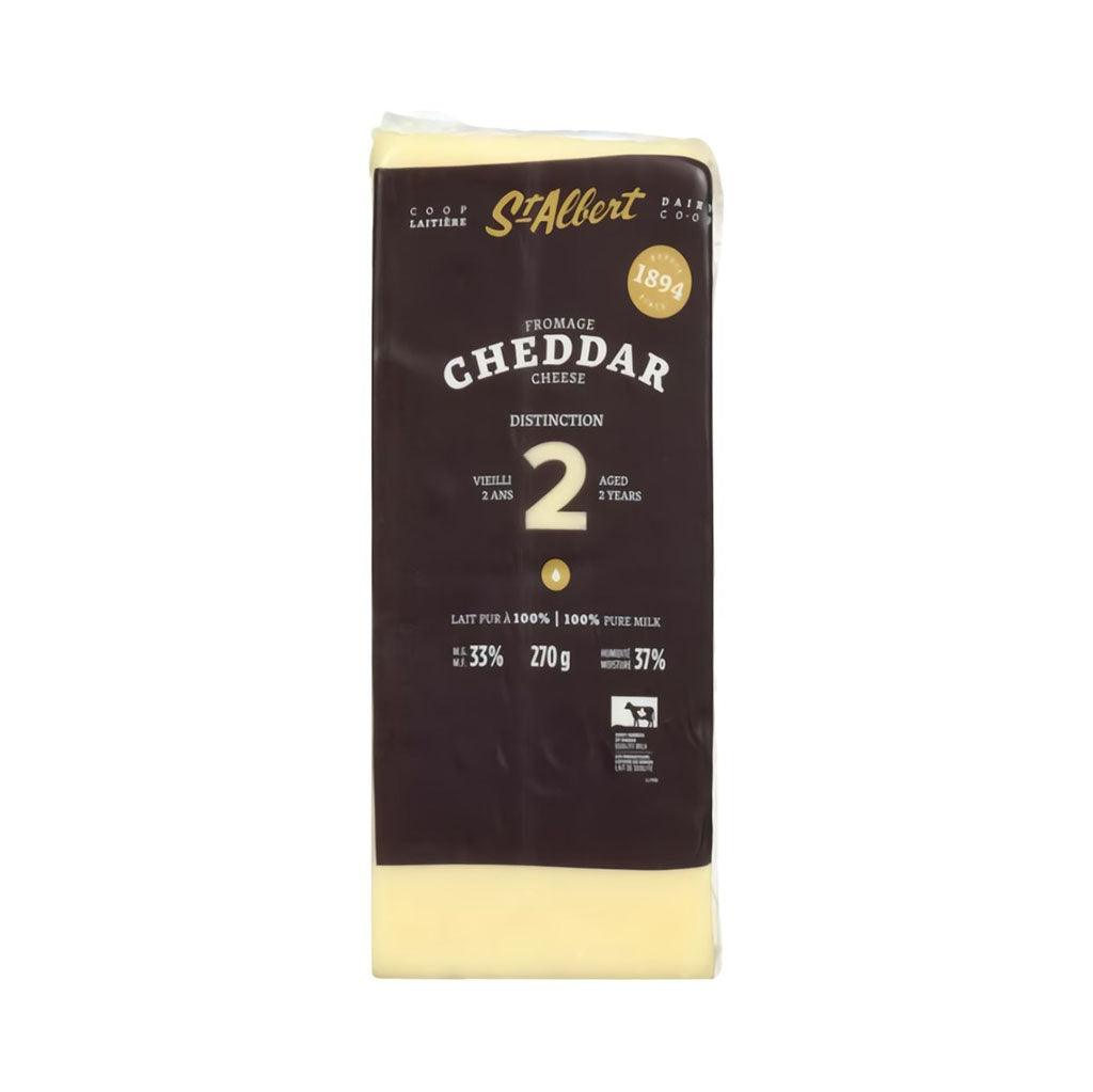 Distinction Cheddar Aged 2 Years 1049 Cad La Boite à Grains 