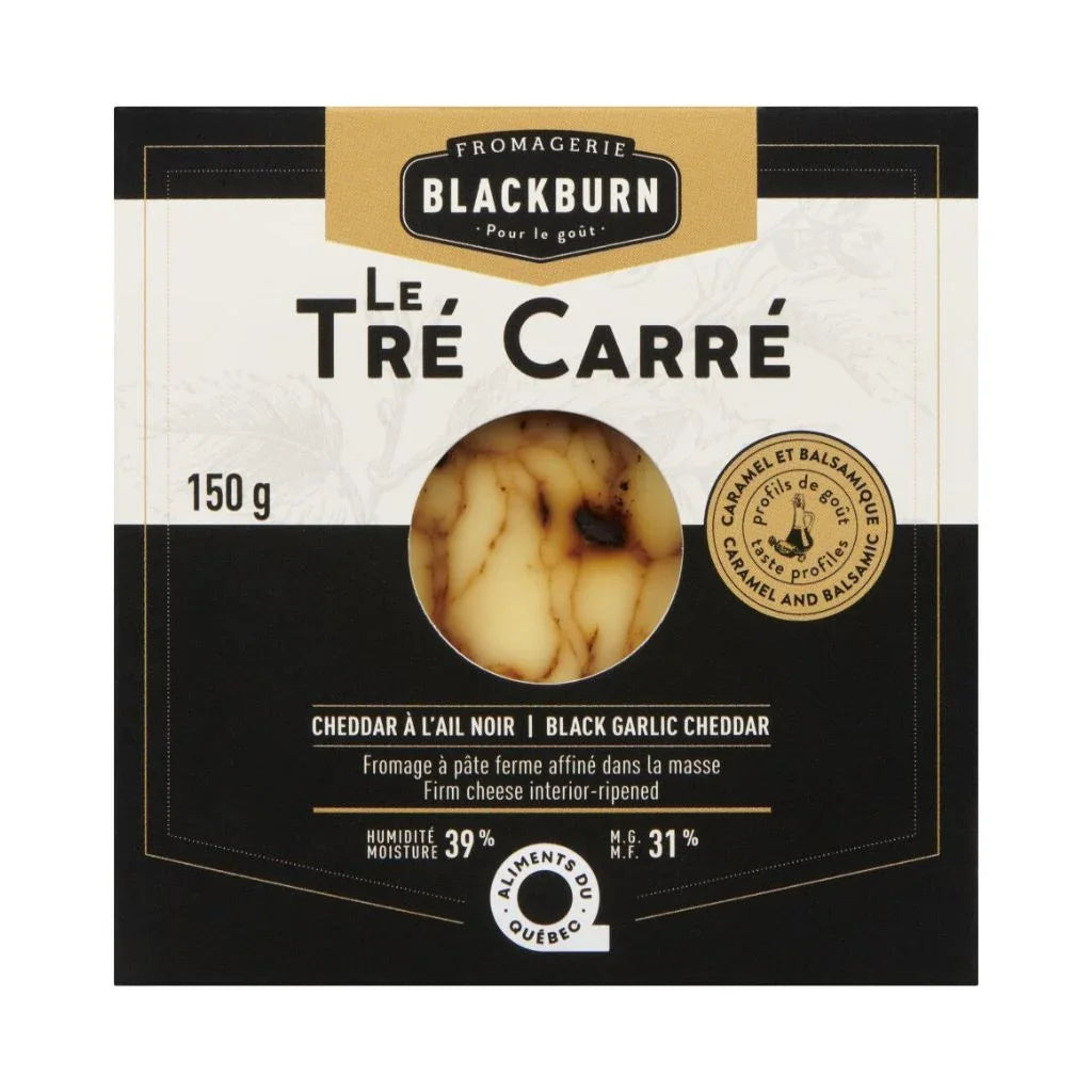 fromage Le Tré Carré cheddar à l'ail noir Fromagerie Blackburn - La Boite à Grains
